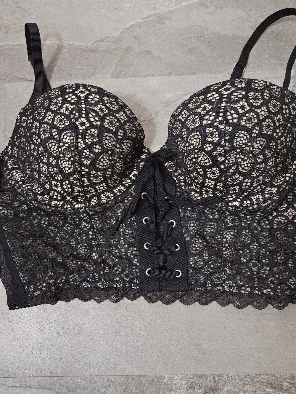 Victoria's Secret Black Lace Longline Bustier Corset Bra. Front Lace-Up. 36B